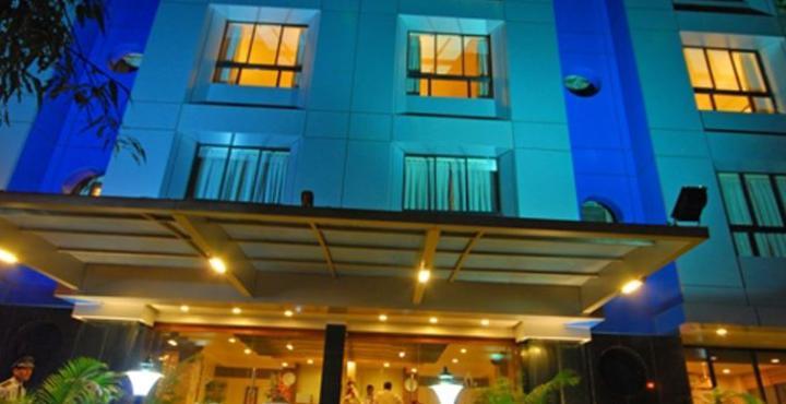 Hotel Park Central Comfort- E- Suites Pune Exterior foto