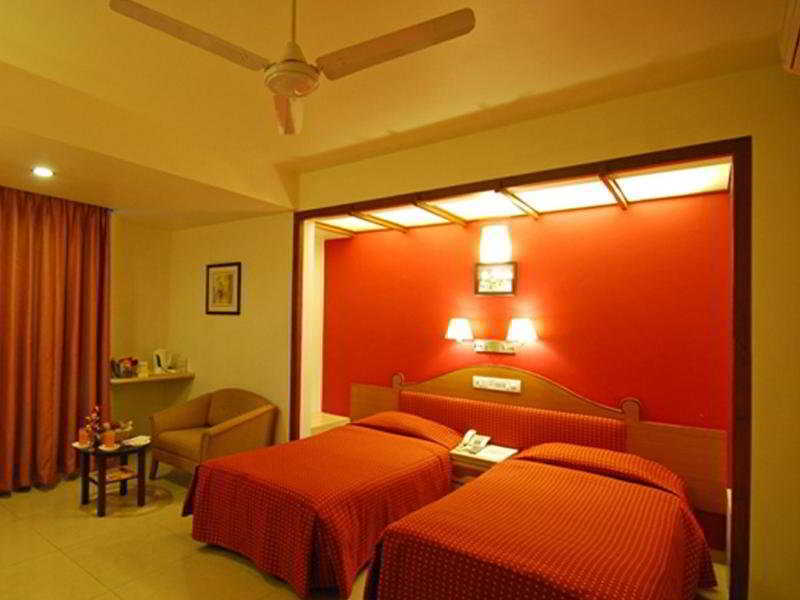 Hotel Park Central Comfort- E- Suites Pune Zimmer foto