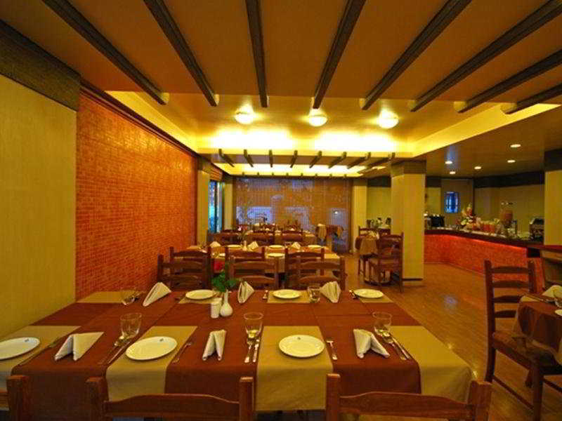 Hotel Park Central Comfort- E- Suites Pune Exterior foto