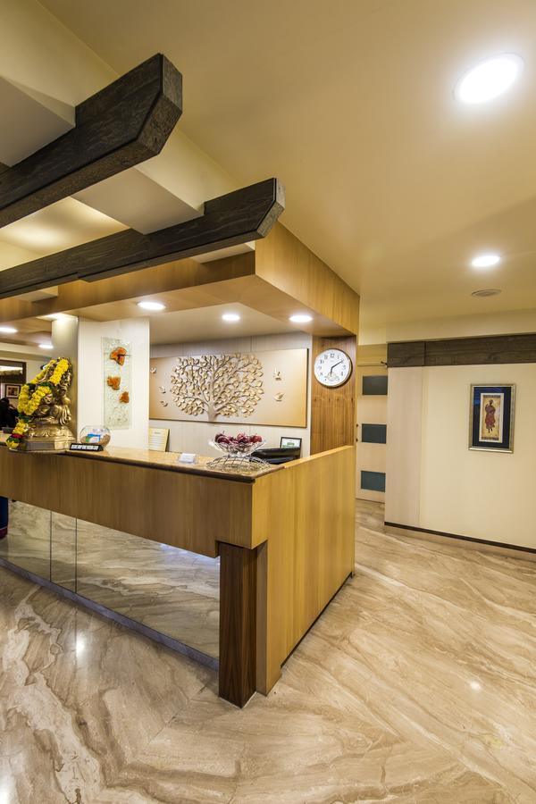 Hotel Park Central Comfort- E- Suites Pune Exterior foto