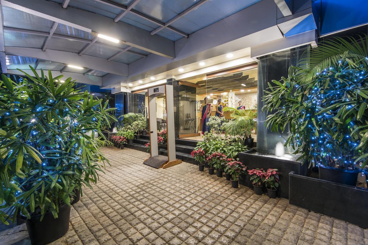 Hotel Park Central Comfort- E- Suites Pune Exterior foto