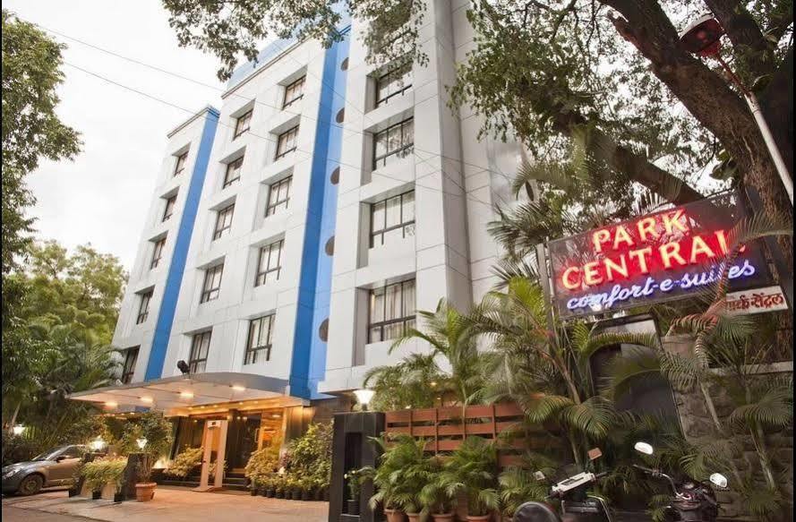 Hotel Park Central Comfort- E- Suites Pune Exterior foto